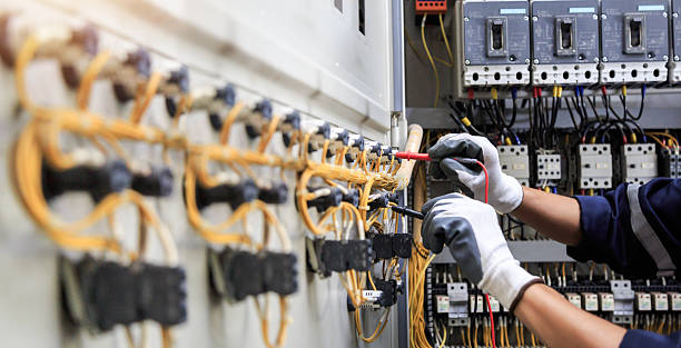 Professional Electrician technician working in West Monroe, LA